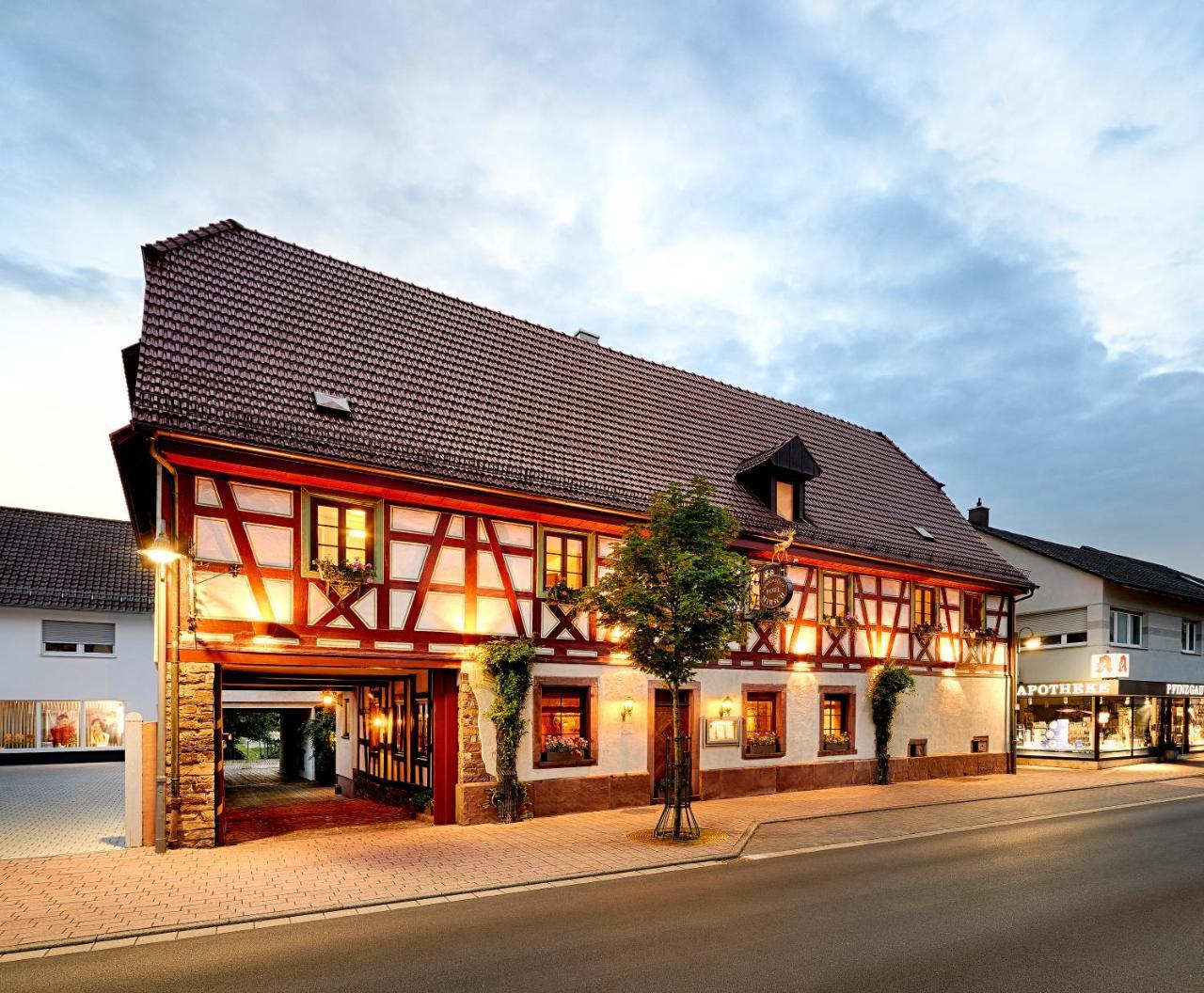 Landgasthof Hirsch Remchingen Екстер'єр фото